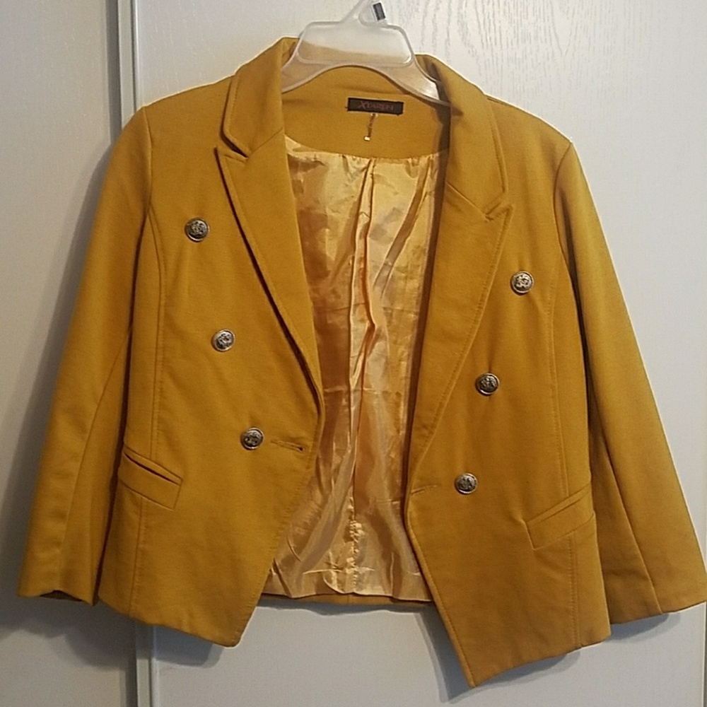 Mustard yellow blazer
